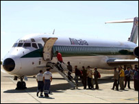 ايتاليا مهاجران غيرقانونی را با هواپيما به تونس برگردانده است