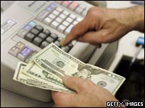 Queda do dólar levou a saída de recursos dos EUA para outros países