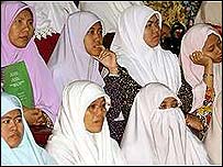 Malezyalı bir grup kadın