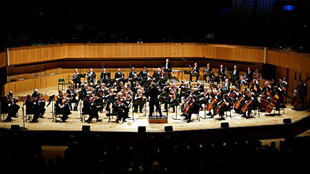 BBC National Orchestra of Wales playing during the 2005 competition (Photo: Brian Tarr)