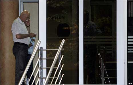 Karaciç'in erkek kardeşi