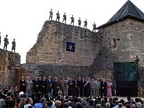 Comemorările de la Suceava, doar în prezenţa preşedintelui Iliescu