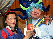 Snow White at Sheringham Little Theatre 2007