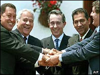 Os líderes dos países andinos estão reunidos na Colômbia