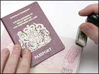 Candidatos à cidadania britânica teriam de passar por testes