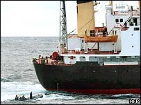 O navio Pongsu, da Coréia do Norte, que transportava drogas