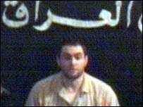 Britânico seqüestrado no Iraque em cena de vídeo