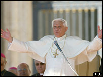 Giáo hoàng Benedict XVI