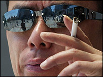 धूम्रपान बेहद ख़तरनाक है