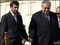 استقبال جلال طالبانی رئیس جمهور عراق از همتای ایرانی اش محمود احمدی نژاد