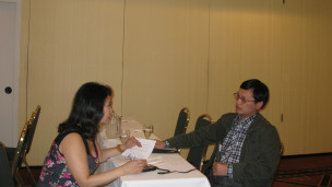 著名社會學者胡星斗接受BBC記者嵇偉採訪