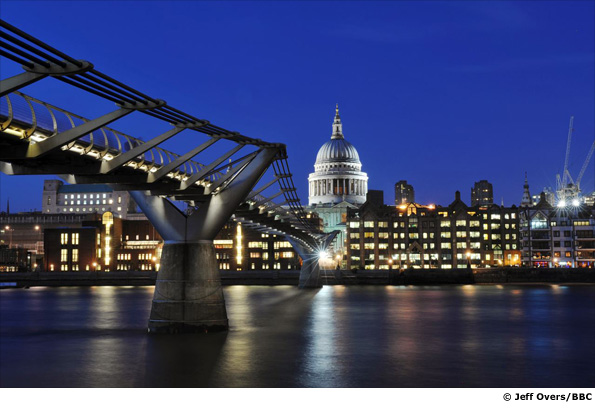 Millennium Bridge and St Paul's Cathedral in London