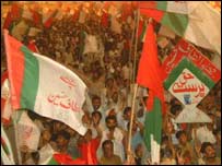 واقعے کے بعد لانڈھی میں سخت کشیدگی پائی جا رہی ہے۔