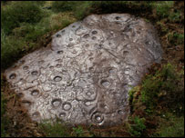 Painel em Barningham Moor. Foto: Richard Stroud / English Heritage