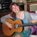 Eddi Reader with guitar