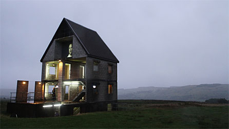 The Persians (photograph: Toby Farrow)