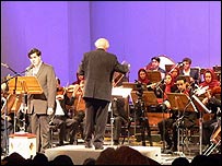 ارکستر ملی ايران به رهبری فرهاد فخرالدينی