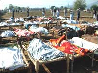 Saldırıda ölenlerin cesetleri