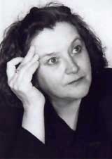 Menna Elfyn - cydarodd ei cherdd