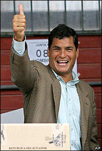 Rafael Correa vrea să schimbe clasa politică