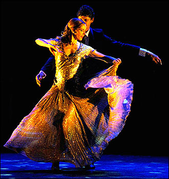 Darcey Bussell in Viva La Diva at the Lowry