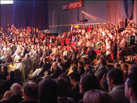 jamie cox boxing feb 2009