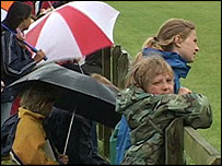 A rainy Gillingham and Shaftesbury Show