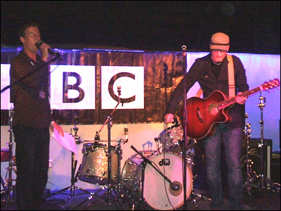 The Humdrum Express on the Friday Session Introducing stage at the launch party of the Worcester Music Festival 2009.