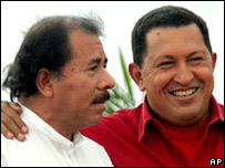 Daniel Ortega ve Hugo Chavez