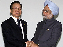 मनमोहन सिंह और वेन जियाबाओ (फ़ाइल फ़ोटो)