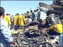 Düşen İran uçağının enkazı