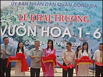 Khai trương công viên