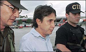 Ochoa byl vydán do USA v roce 2001