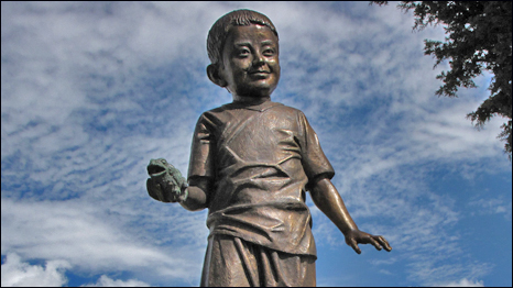 A statue has been erected in Edgar's village in his honour 