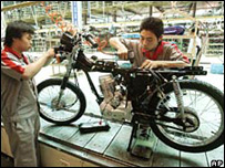 Çin'de bisiklet fabrikası