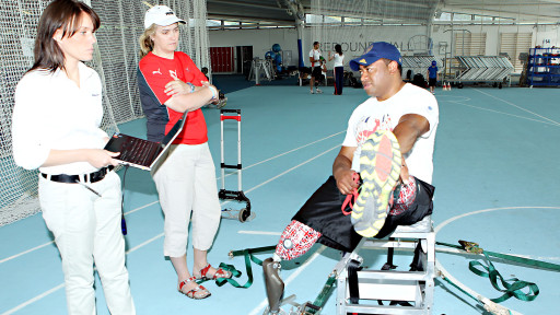 Derek Derenalagi 