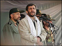 İran Cumhurbaşkanı Ahmedinecad