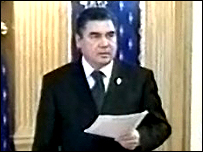 Қурбонқули Бердимуҳамедов(Телекўрсатувдан олинган сурат)