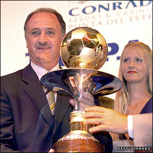 Vào năm 1997 HLV Luiz Felipe Scolari lãnh đạo CLB Palmeiras, dẫn dắt Palmeiras đoạt một loạt cúp và chính ông cũng nhận giải huấn luyện viên của năm