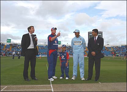 पाँचवें वनडे मैच की तस्वीरें