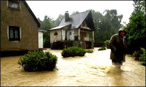 Pojišťovny se na úhradě povodňových škod budou podílet jednou třetinou