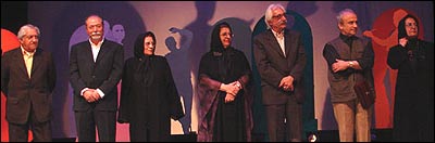 عکسها از سایت خانه هنرمندان