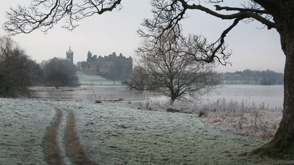 Linlithgow Palace in frost