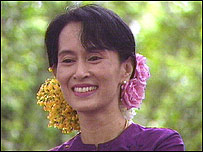 Bà Aung San Suu Kyi