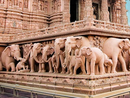Elephant plinth