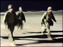 Soldados americanos chegam ao Haiti