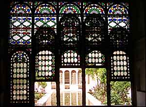 وينا فرامرزی