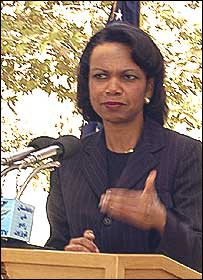 کاندوليزا رايس در يک کنفرانس خبری در کابل