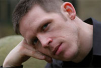 Guto Puw, cyfarwyddwr artistig yr ŵyl