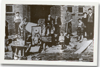 Adeiladu Neuadd Cwmlline yn 1956